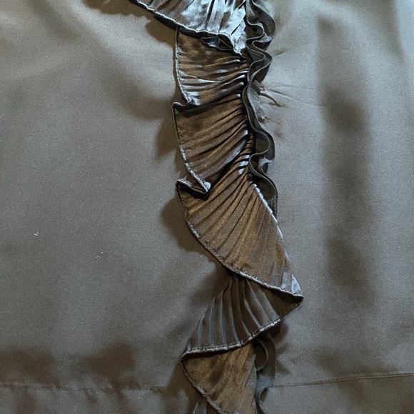 Banana Republic Whimigoth Silk Ruffle Shift Dress Black Size MP - Picture 4 of 11